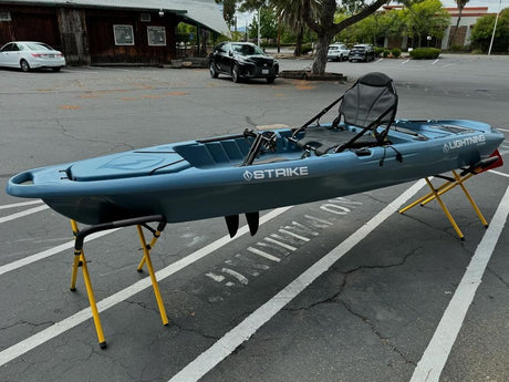 Headwaters Adventure Co - Lightning Strike Pedal Kayak Consignent - Headwaters Adventure Co